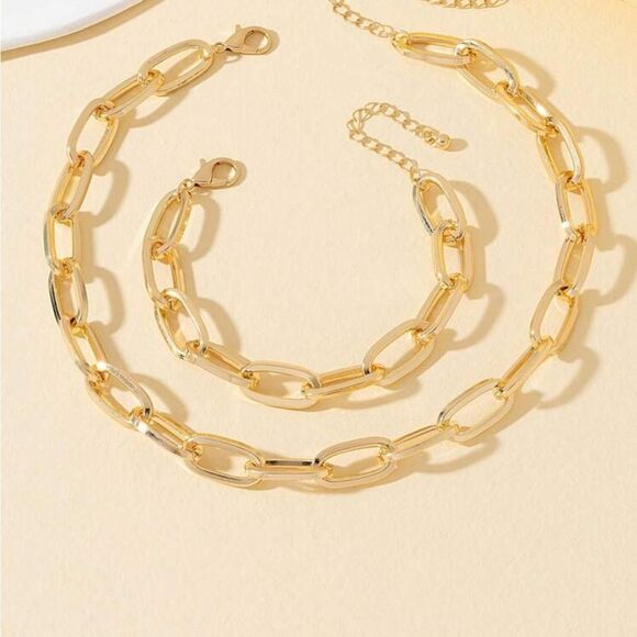 Anthropologie Gold Chain Necklace and bracelet chunky paper clip - Picture 2 of 3
